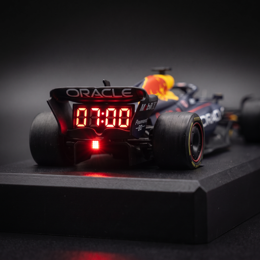 Red LED clock display on the rear wing
